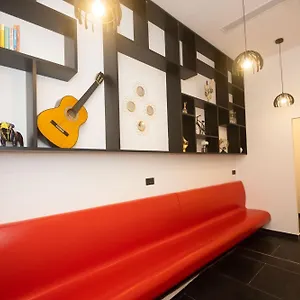 Citizen Aparthotel Sliema